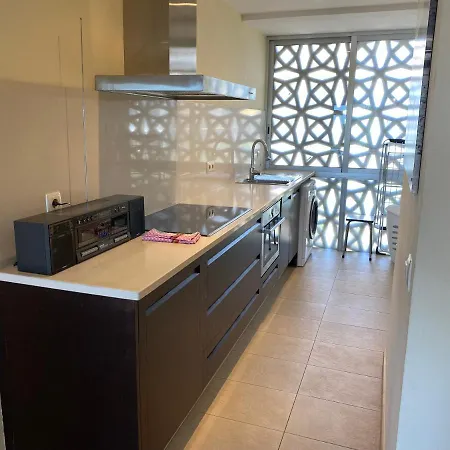 Apartamento En Con Vistas Al Mar, Piscina Y Terraza *
